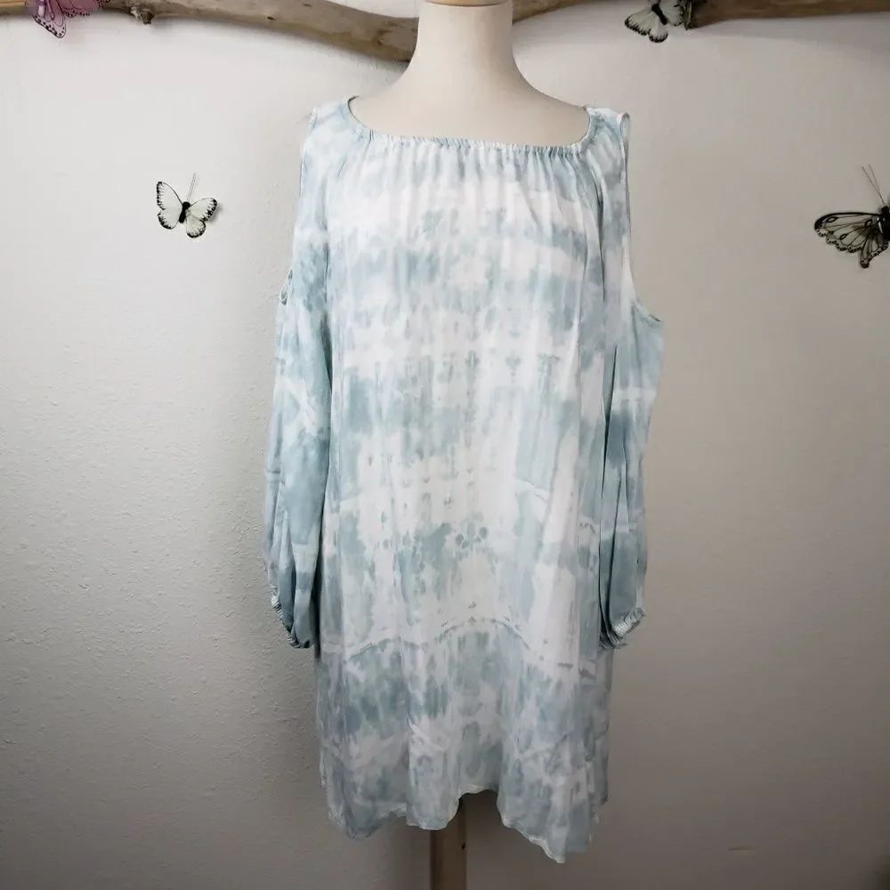 Johnny Was Cold shoulder tie die tunic top